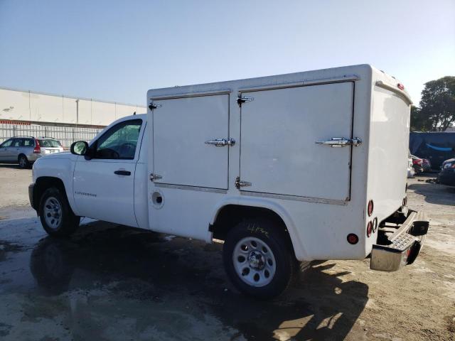 2009 Chevrolet Silverado - Image 2