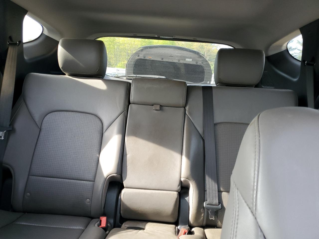 5XYZWDLA3GG341625 2016 Hyundai Santa Fe Sport