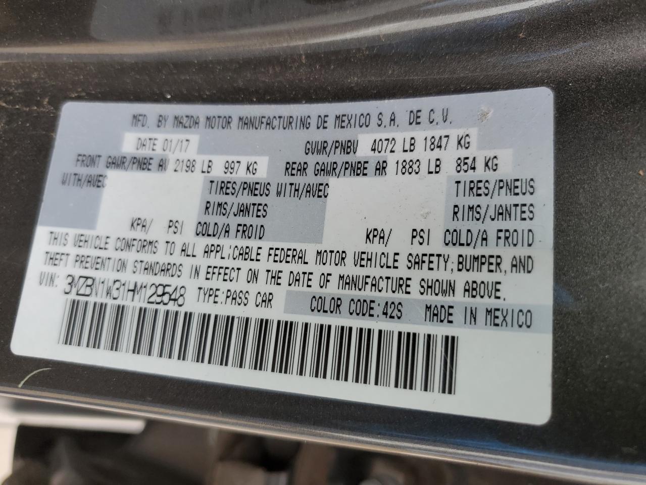 3MZBN1W31HM129548 2017 Mazda 3 Grand Touring