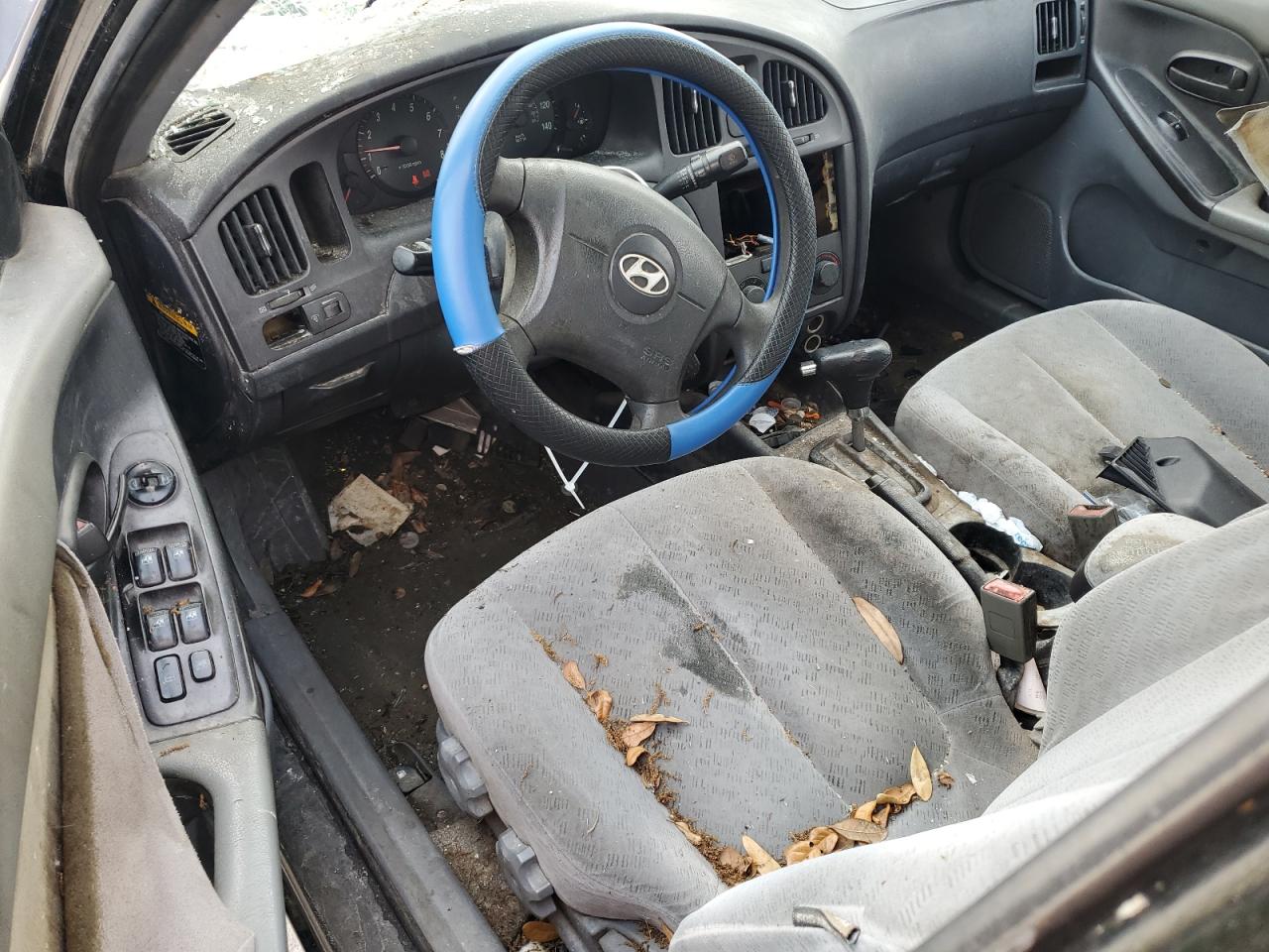 KMHDN46D44U822427 2004 Hyundai Elantra Gls