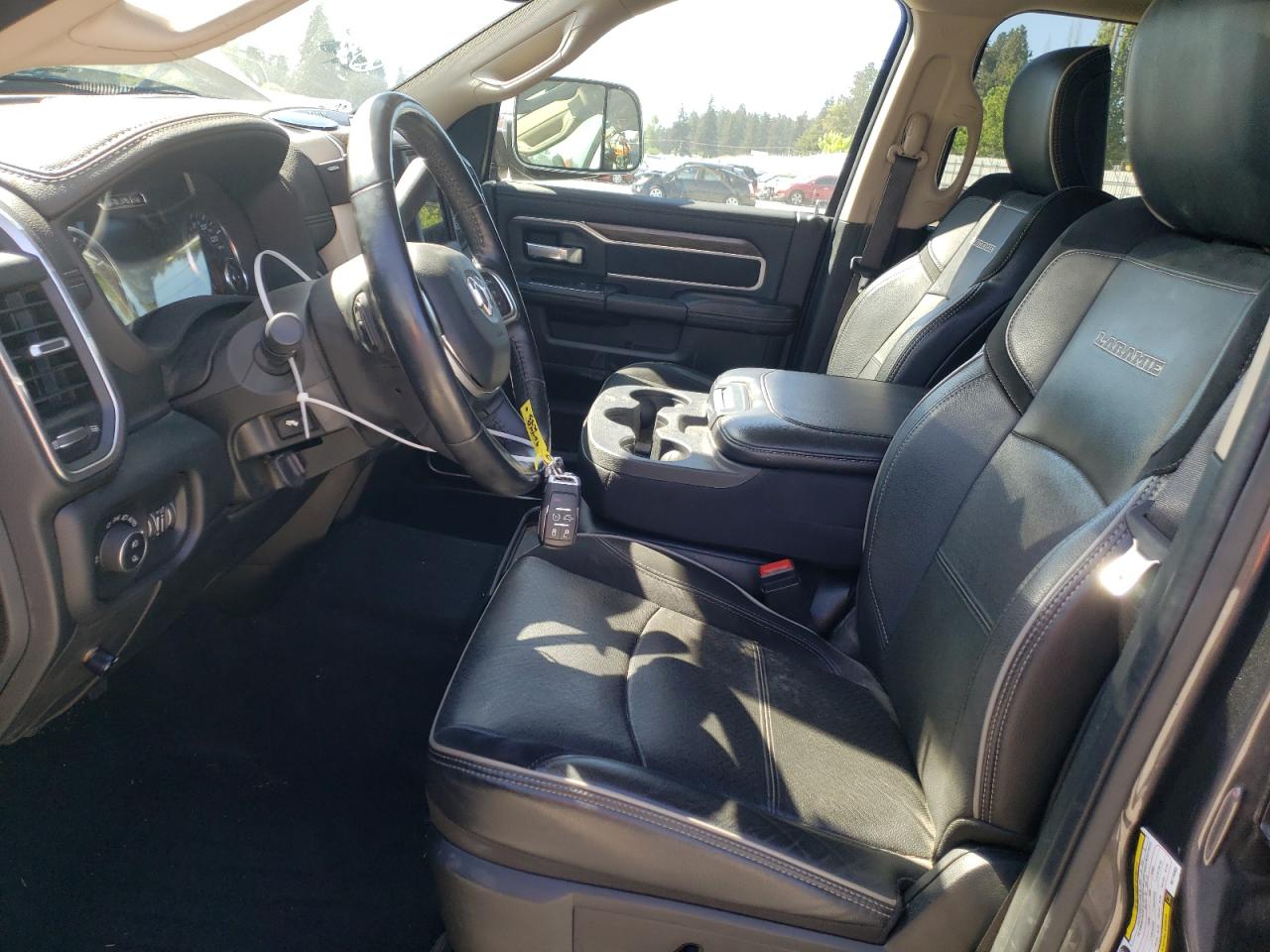 3C63R3JL4KG719383 2019 Ram 3500 Laramie