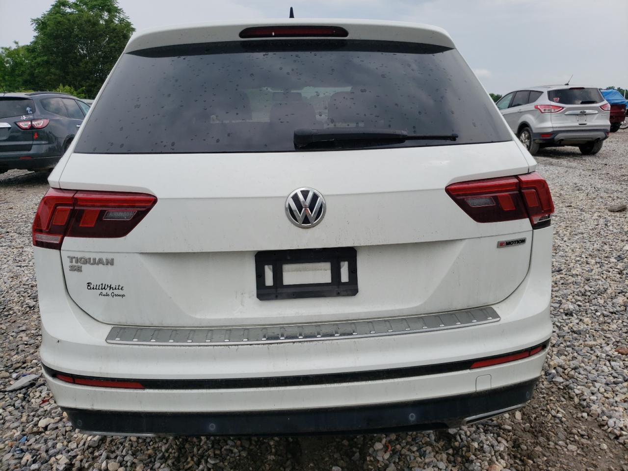 3VV2B7AX4LM135945 2020 Volkswagen Tiguan Se