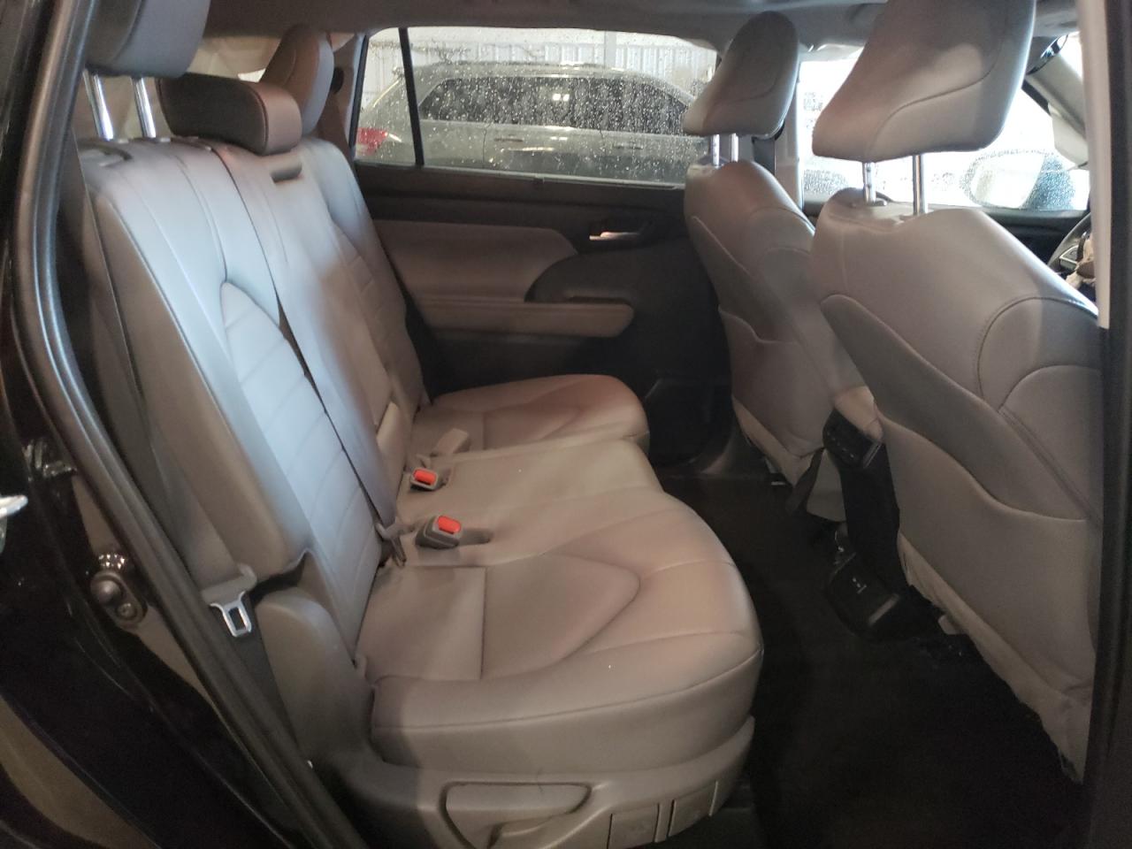 5TDKDRBH8PS027409 2023 Toyota Highlander L