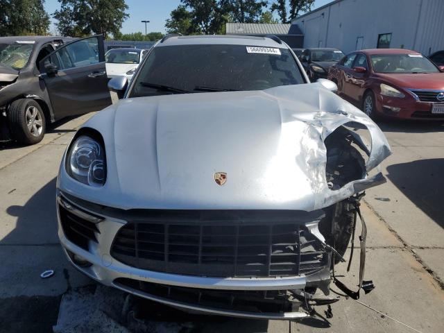 VIN WP1AA2A55JLB02626 2018 Porsche Macan no.5