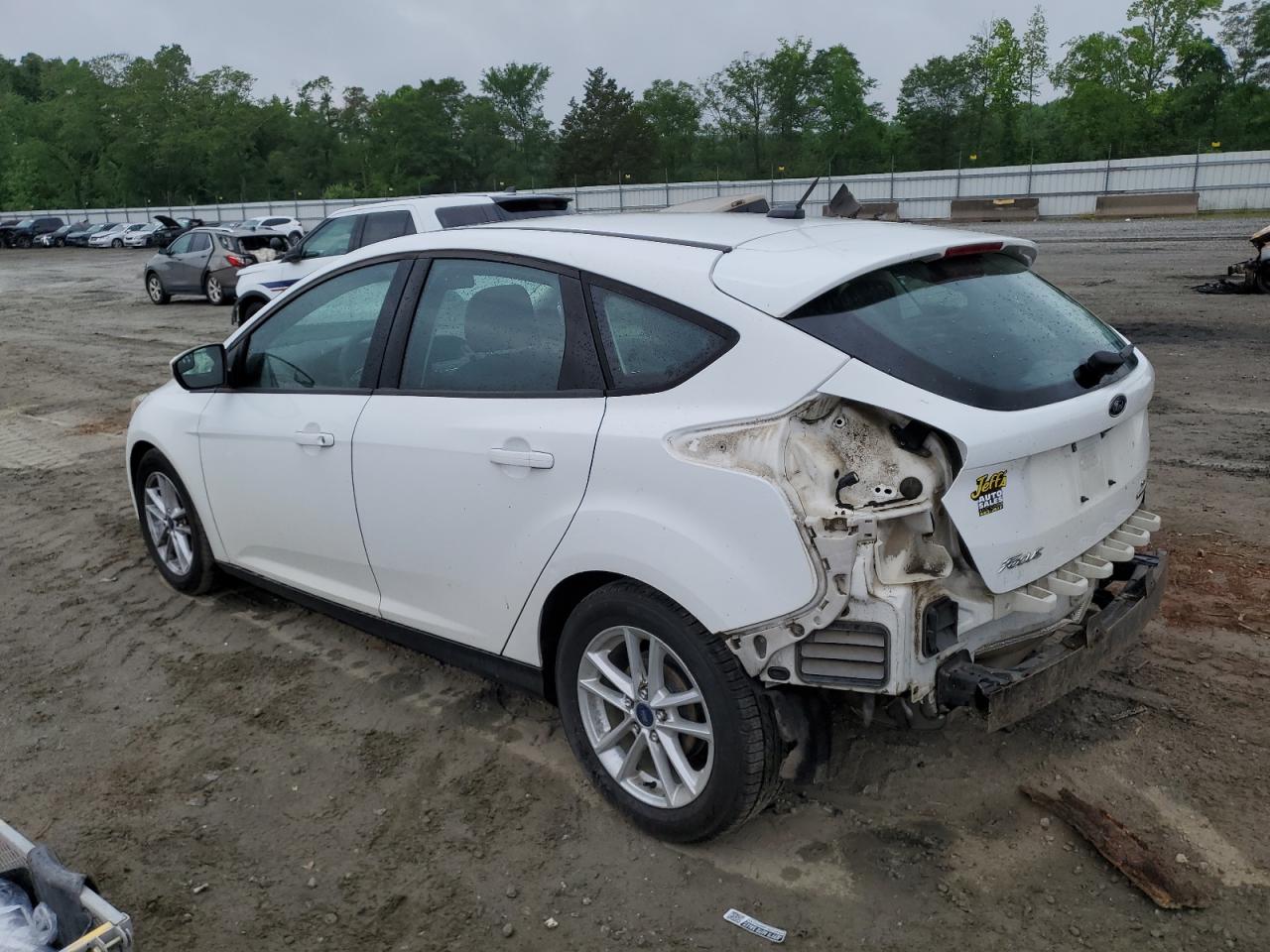 1FADP3K24FL207887 2015 Ford Focus Se