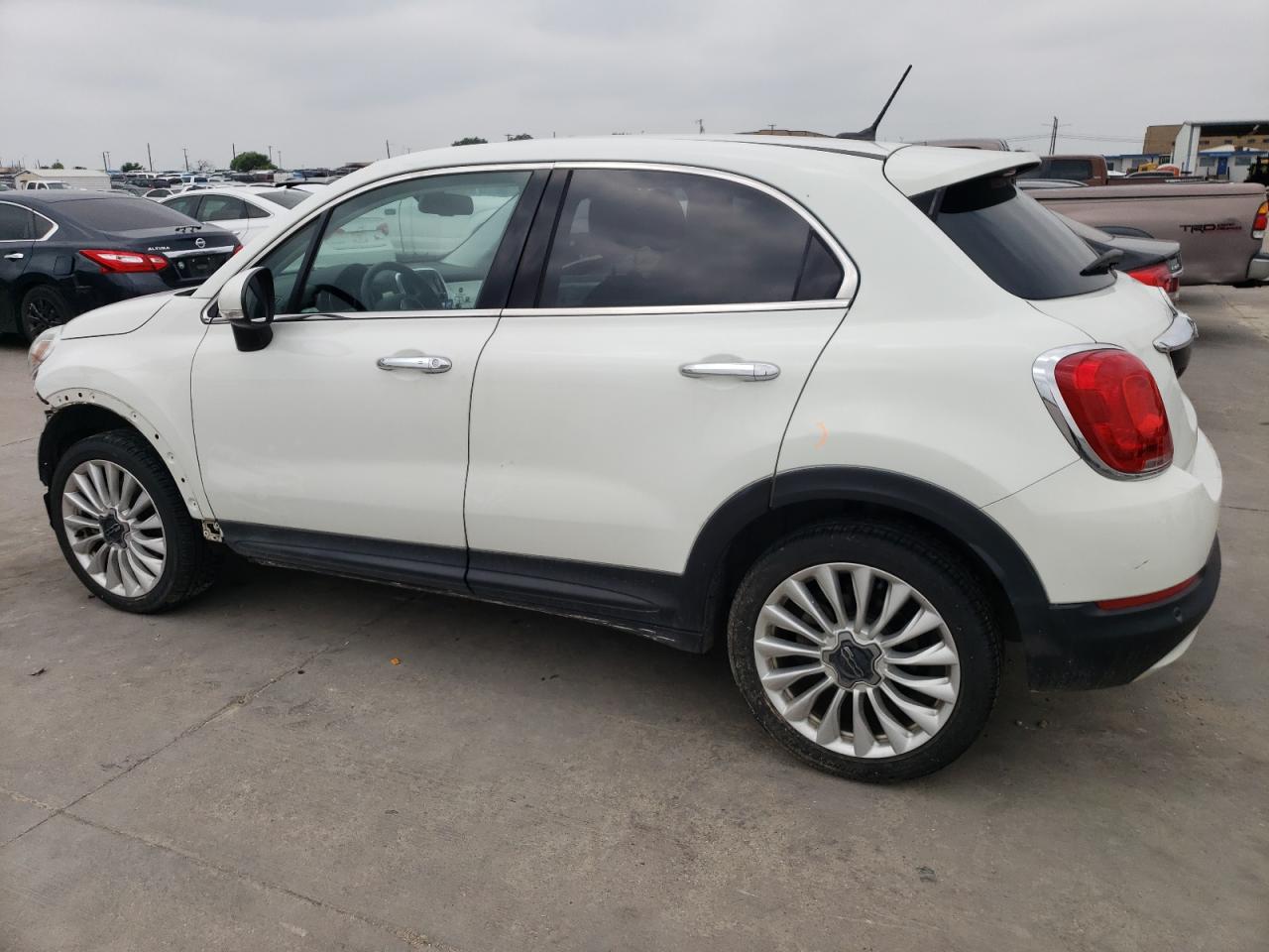 ZFBCFXDT0GP326973 2016 Fiat 500X Lounge