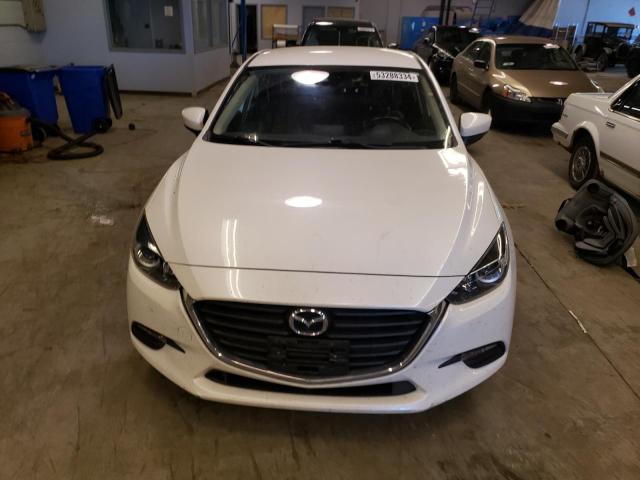 VIN 3MZBN1L33JM184819 2018 MAZDA 3 no.5