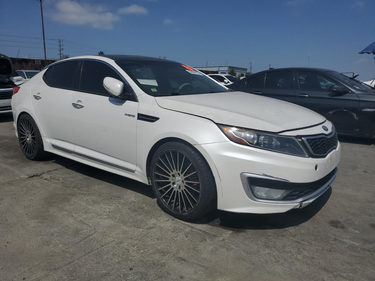 2013 Kia Optima Hybrid vin: KNAGM4AD5D5039975