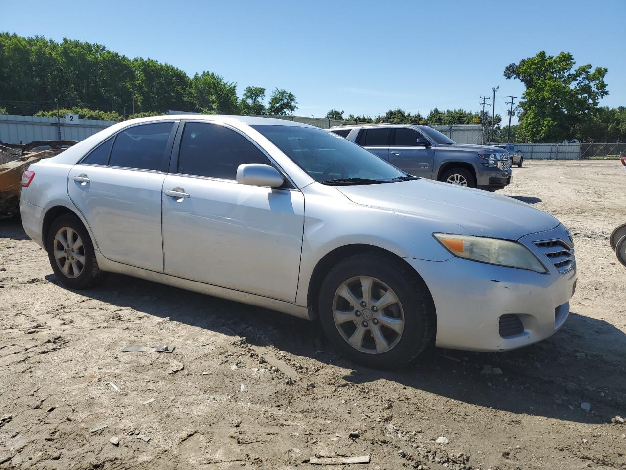 4T1BF3EK1BU755524 2011 Toyota Camry Base