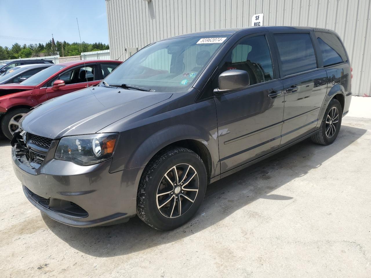 2C4RDGBG8HR632373 2017 Dodge Grand Caravan Se