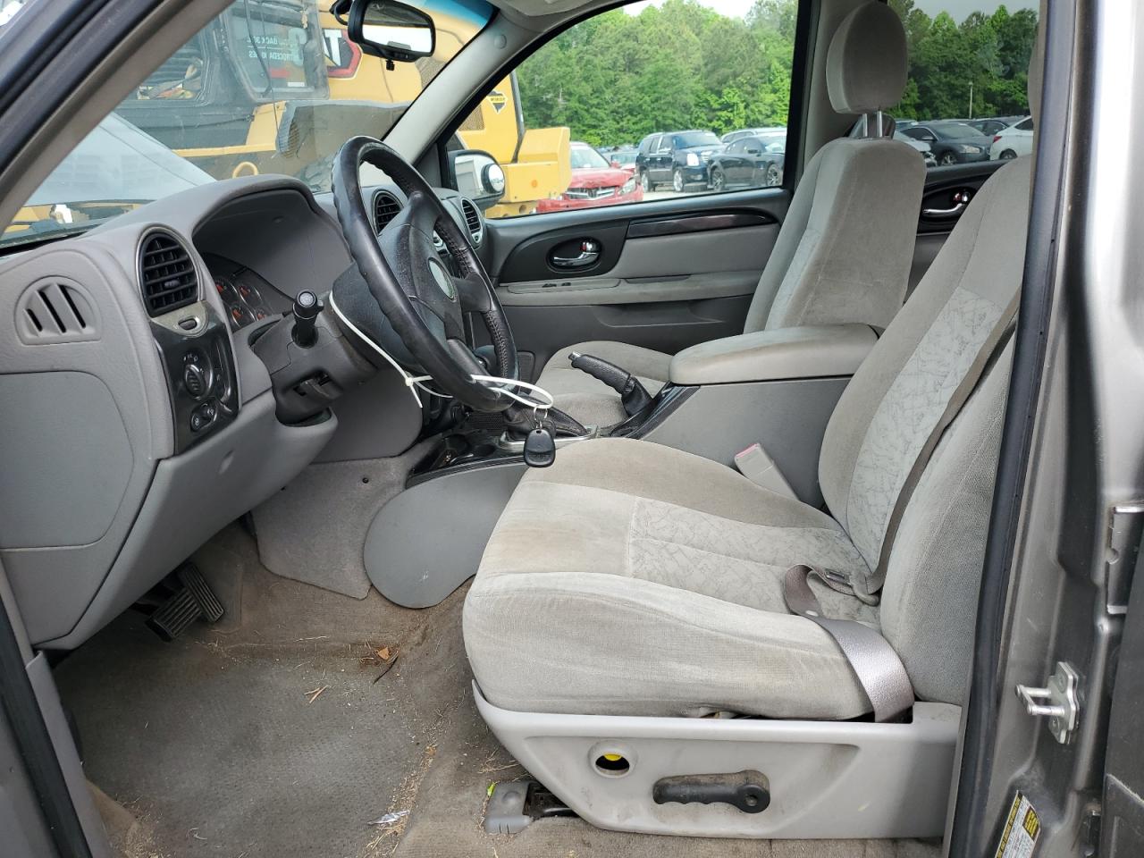 1GKDS13S252273696 2005 GMC Envoy