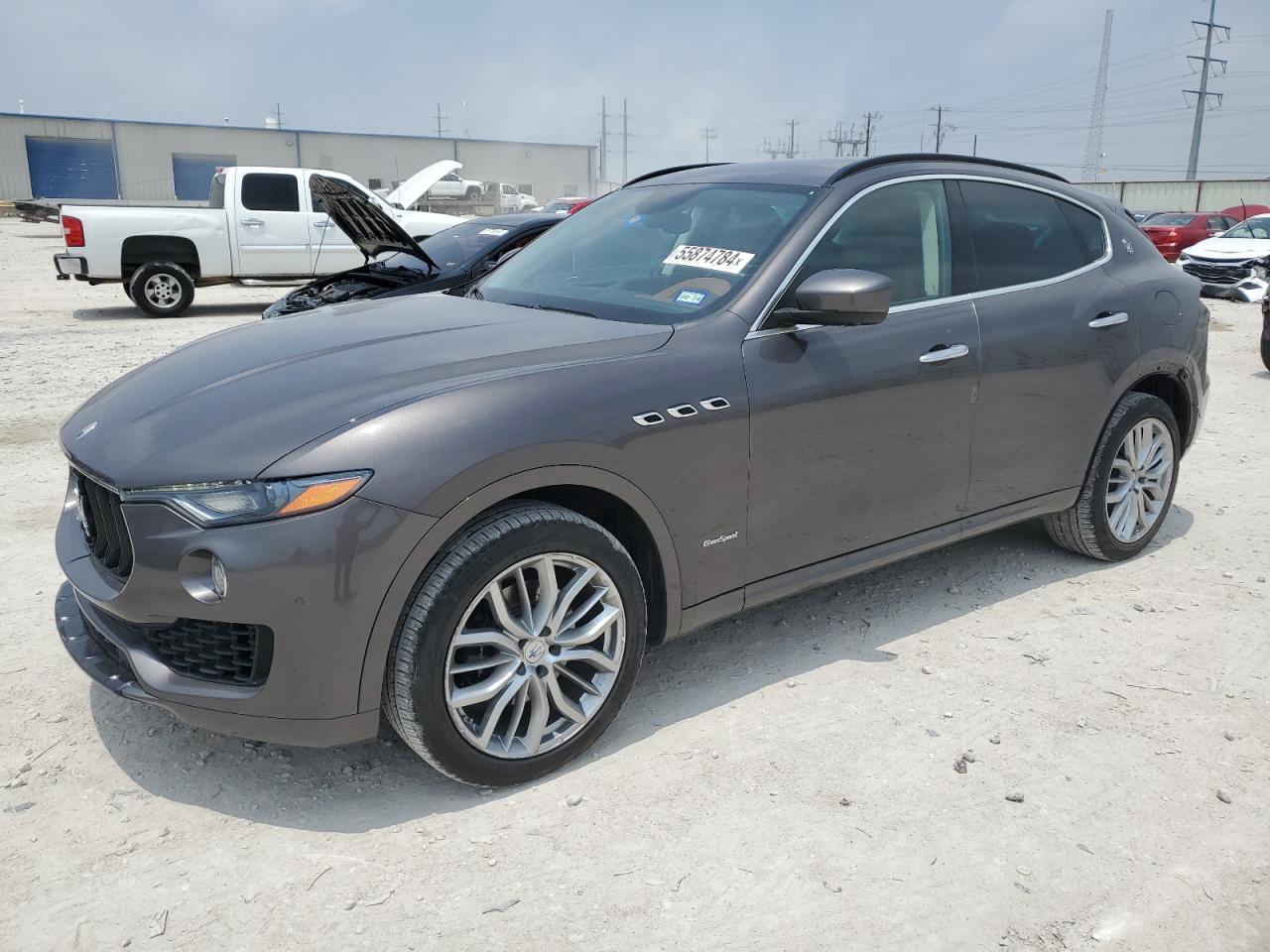 ZN661XUS0JX304352 2018 Maserati Levante Sport