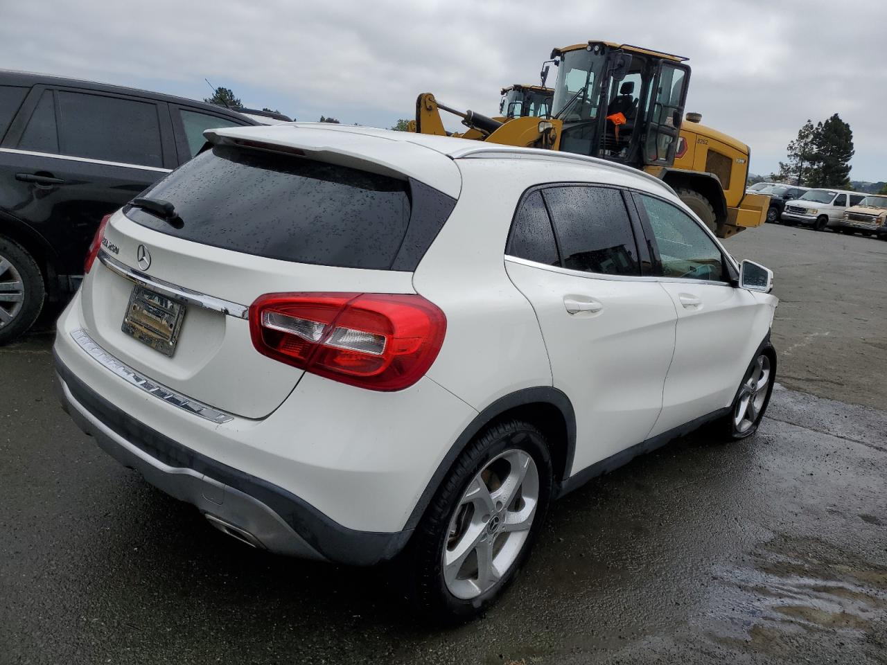 2019 Mercedes-Benz Gla 250 vin: WDCTG4EB5KU016386