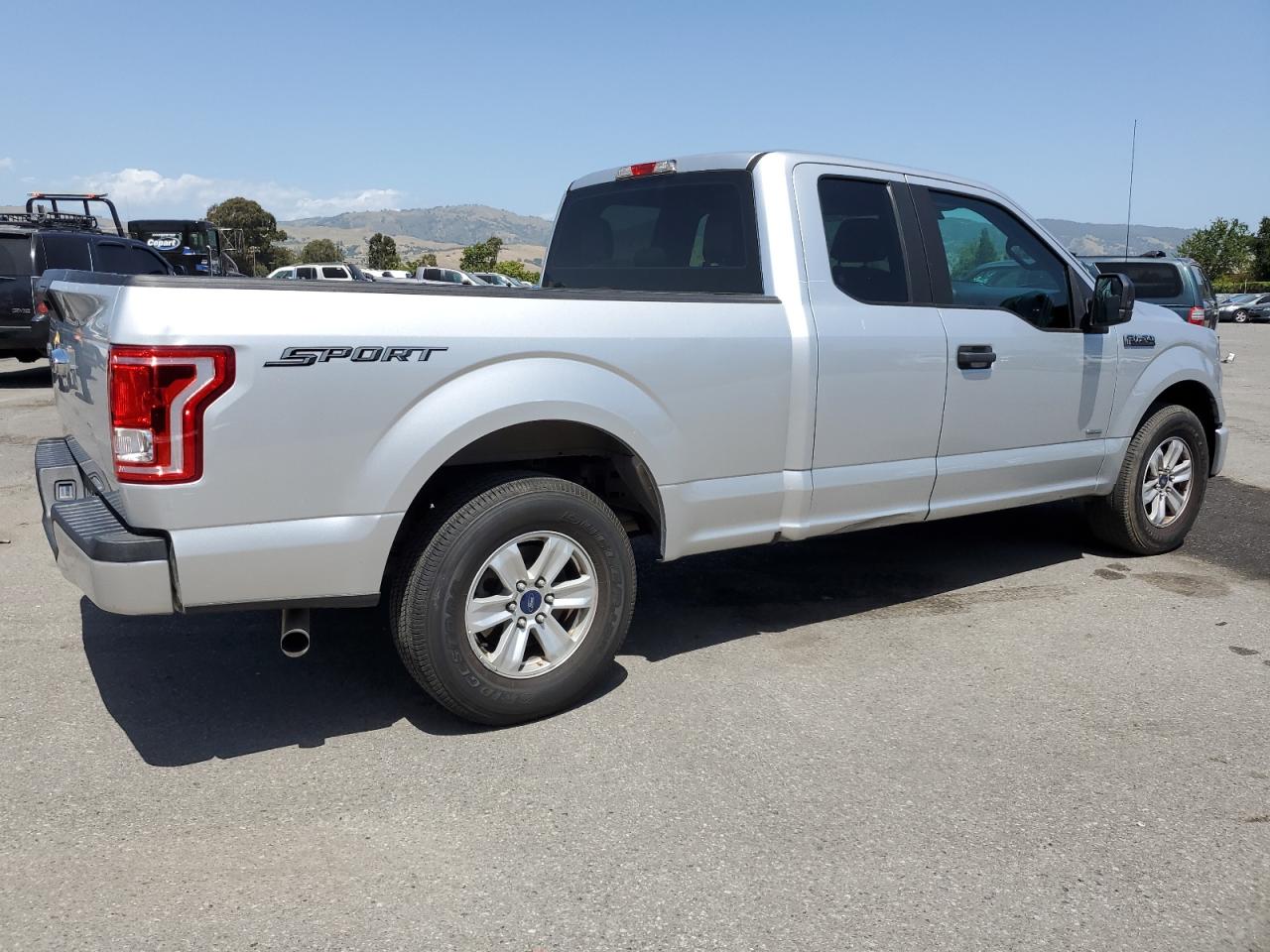 1FTEX1CP1FKF18826 2015 Ford F150 Super Cab