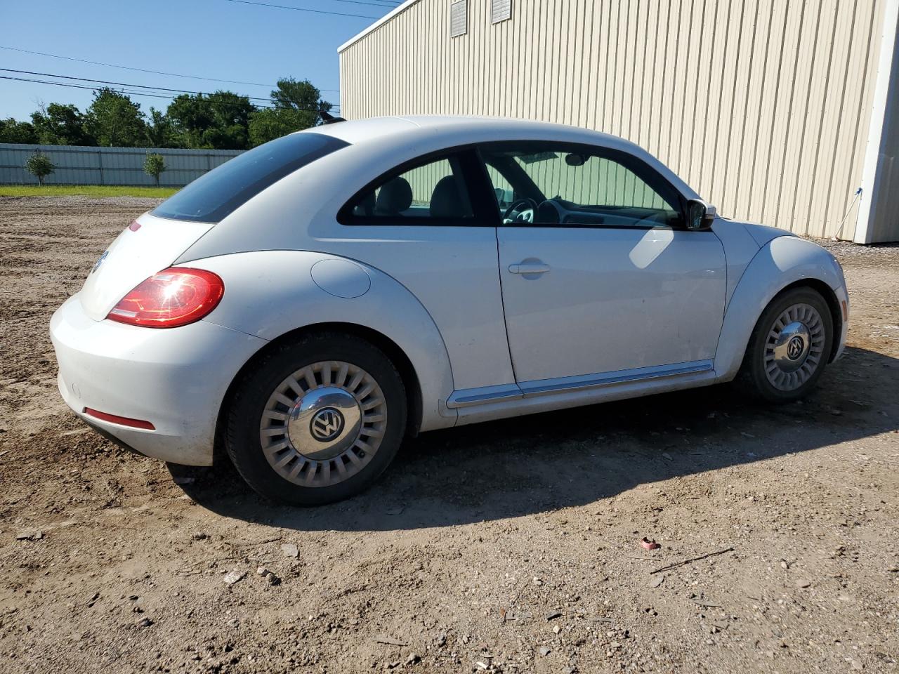 3VWJ17AT7EM663215 2014 Volkswagen Beetle