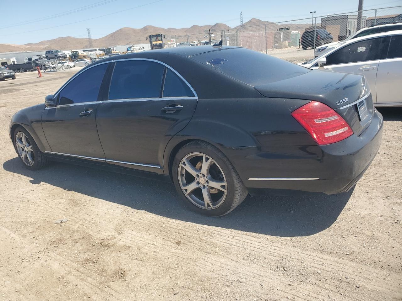 2013 Mercedes-Benz S 550 vin: WDDNG7DB0DA497918