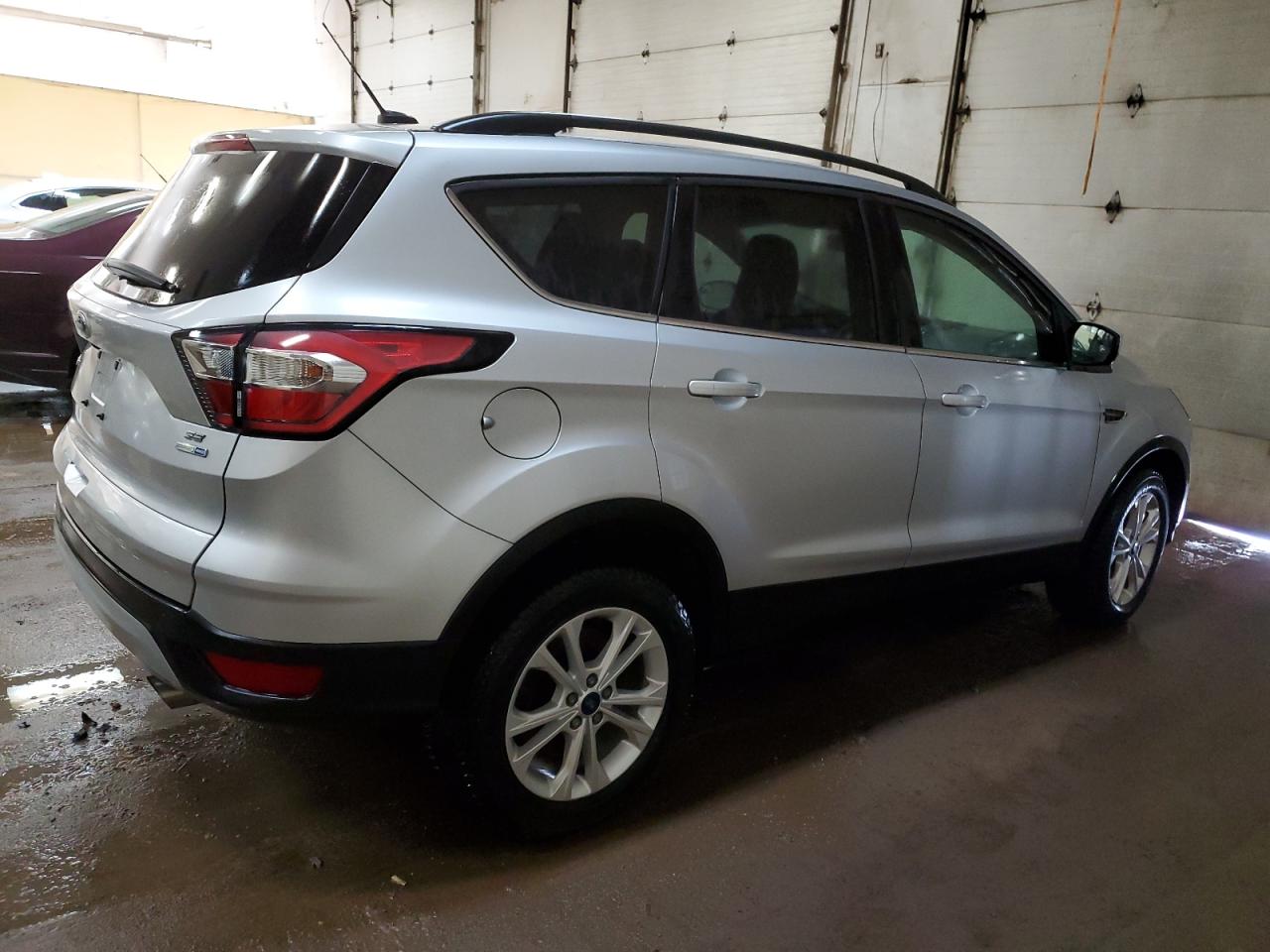 1FMCU9GD6JUB61490 2018 Ford Escape Se