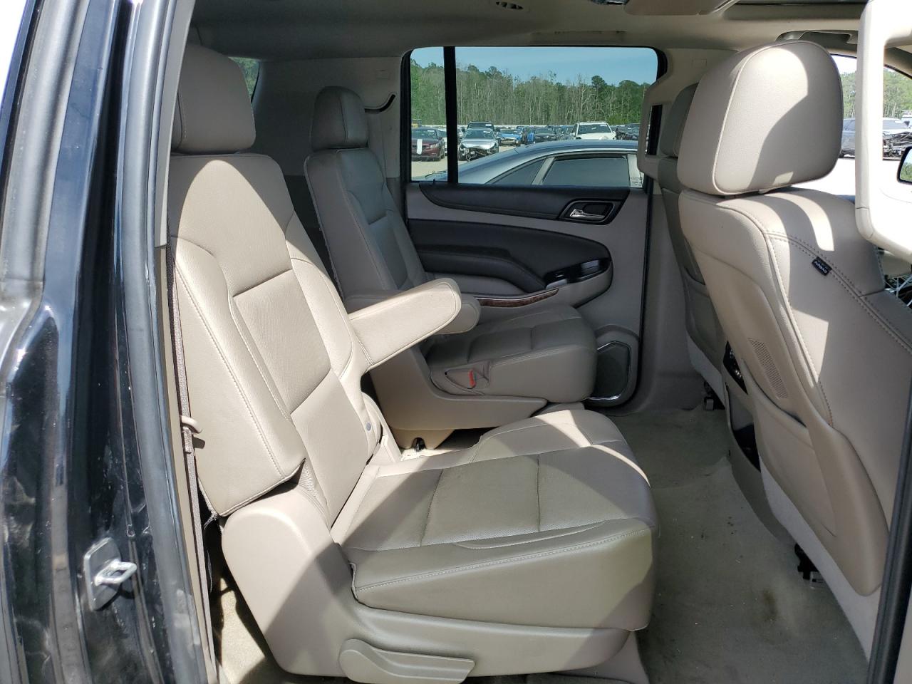 1GNSCJKC1GR440237 2016 Chevrolet Suburban C1500 Ltz