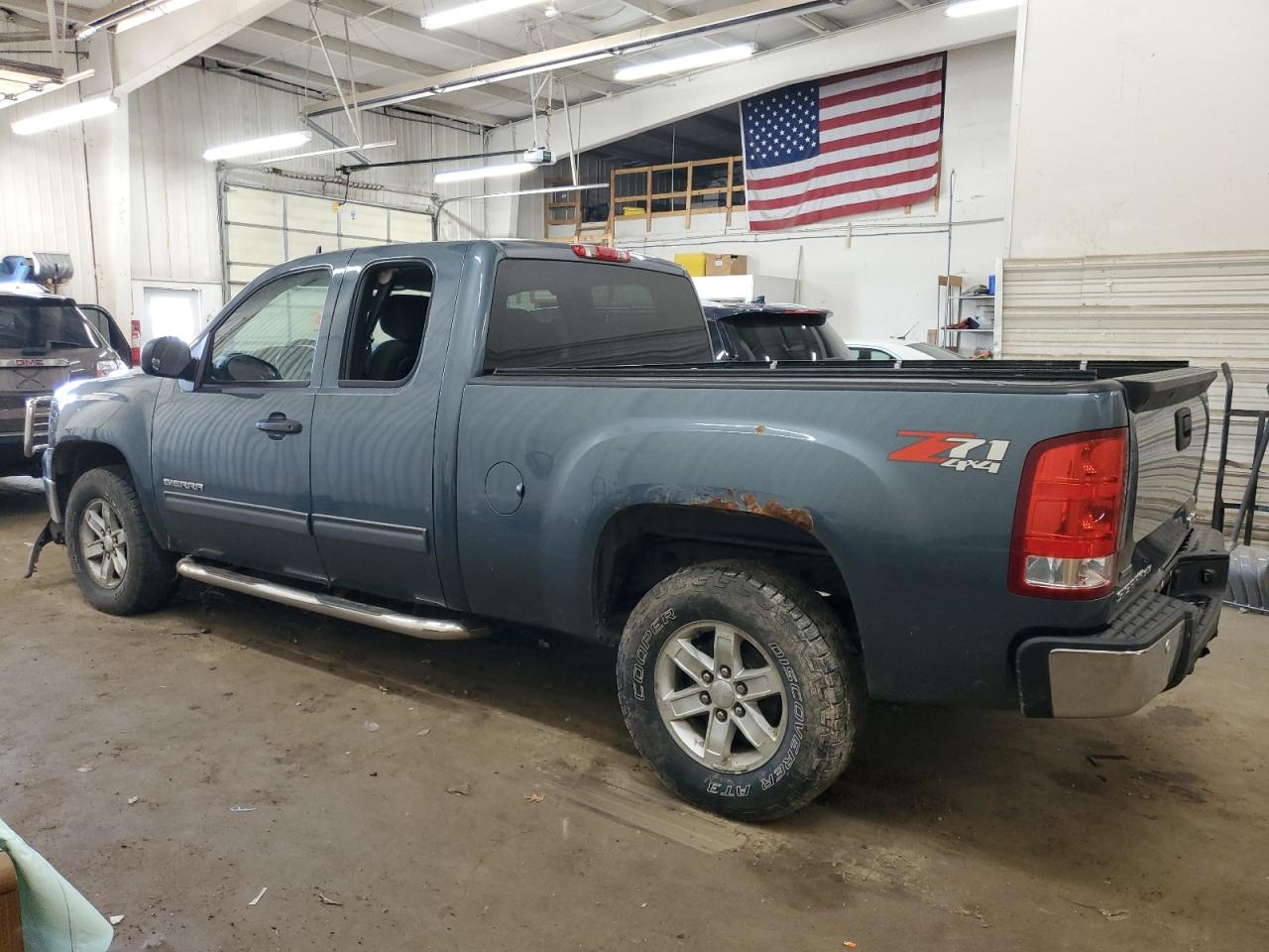 1GTR2VE31BZ385262 2011 GMC Sierra K1500 Sle