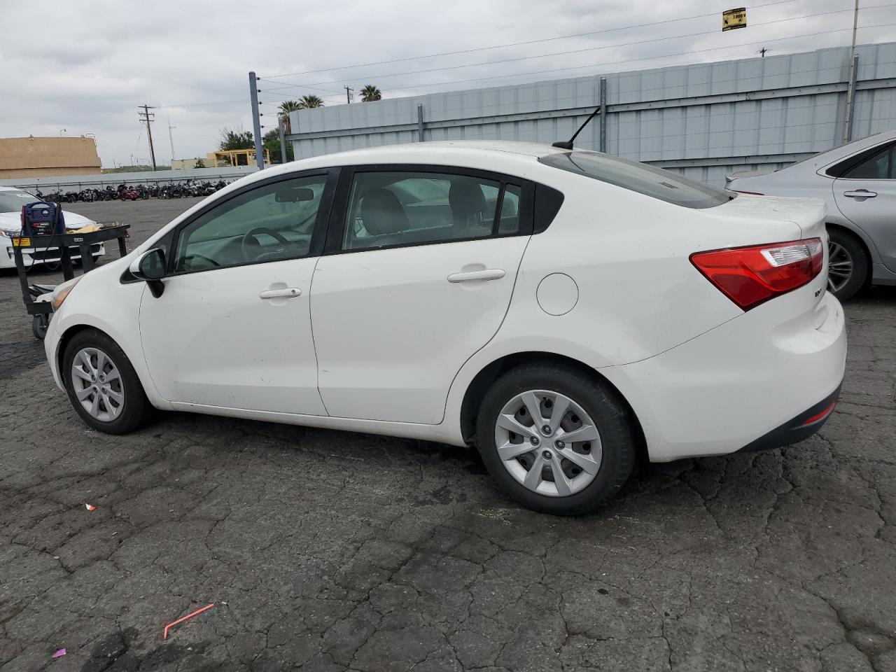 KNADM4A36E6377553 2014 Kia Rio Lx