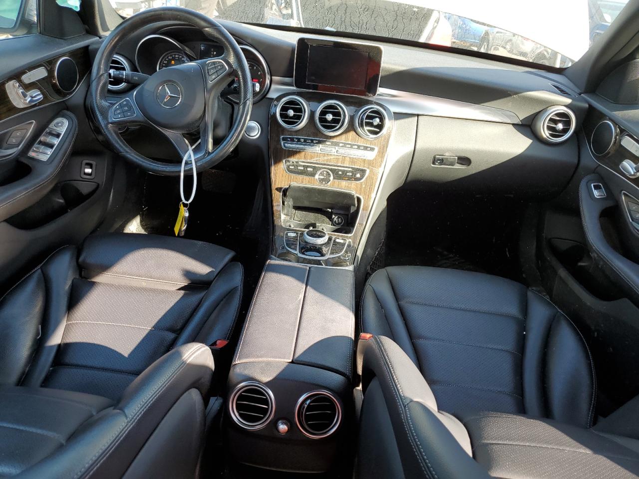 55SWF4KB6JU235518 2018 Mercedes-Benz C 300 4Matic