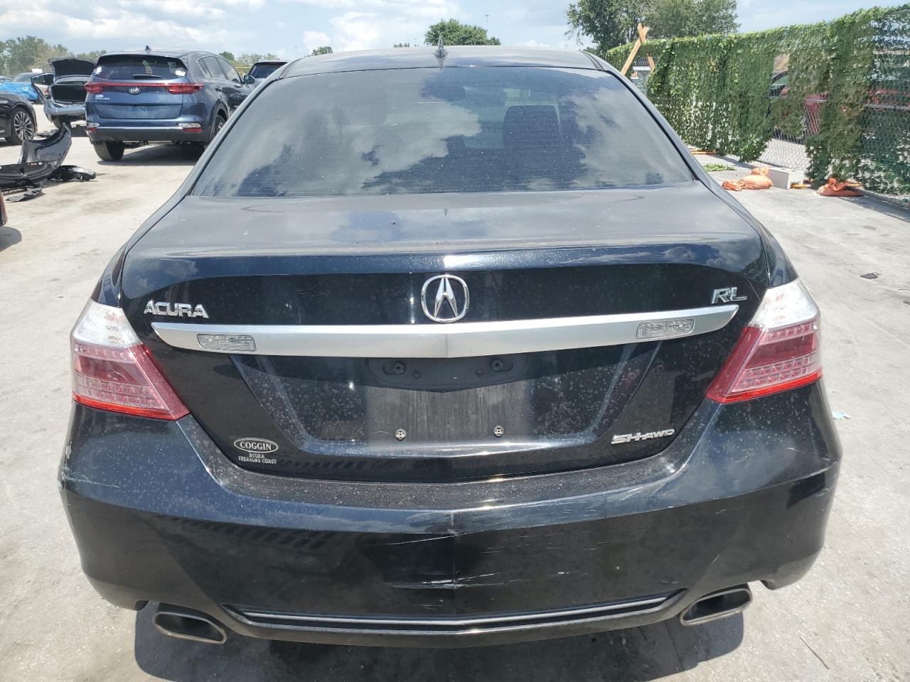 JH4KB2F66AC001727 2010 Acura Rl