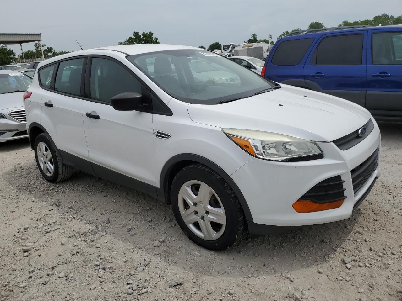 2014 Ford Escape S vin: 1FMCU0F77EUD99541