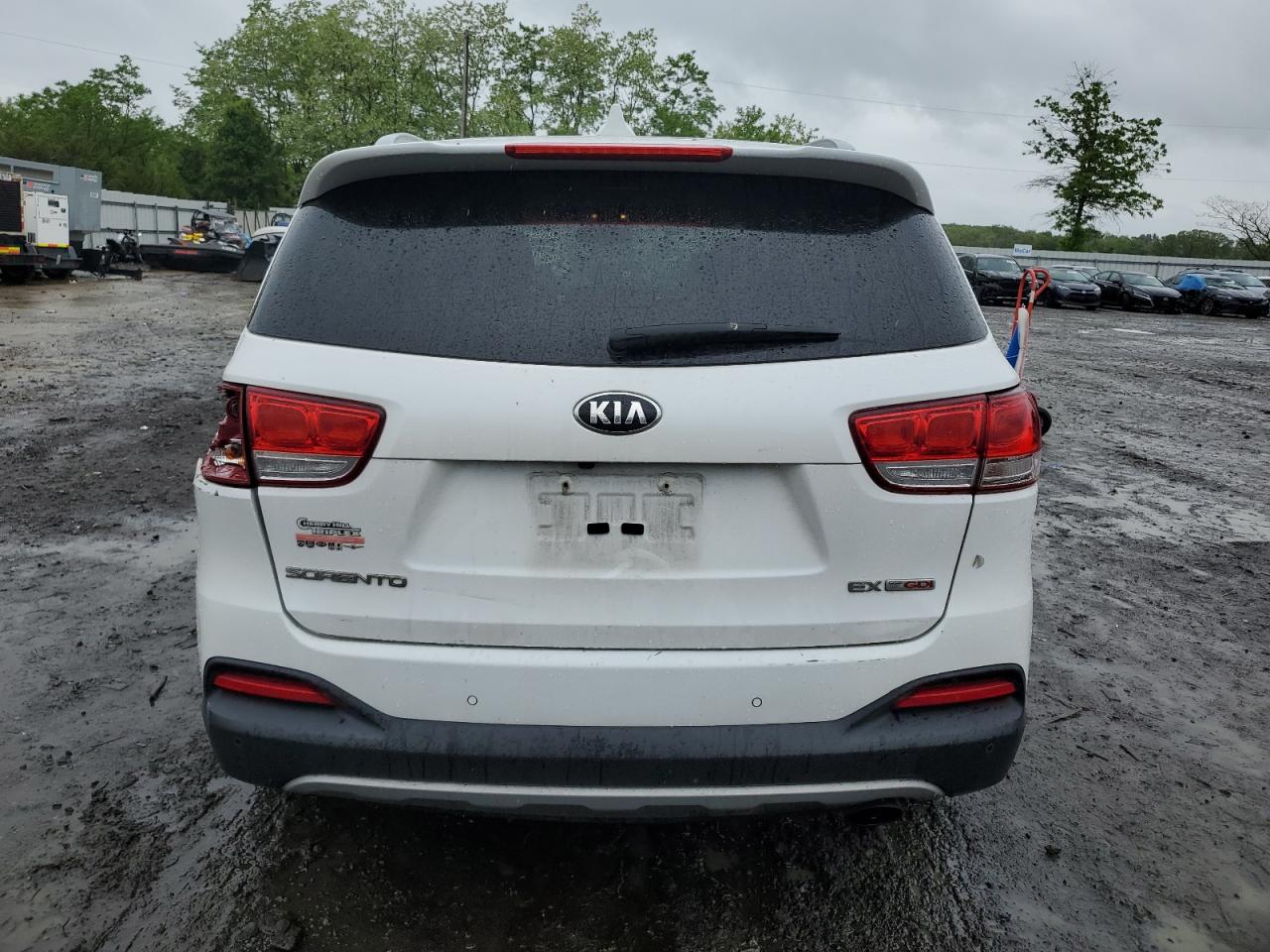 5XYPH4A19GG020693 2016 Kia Sorento Ex