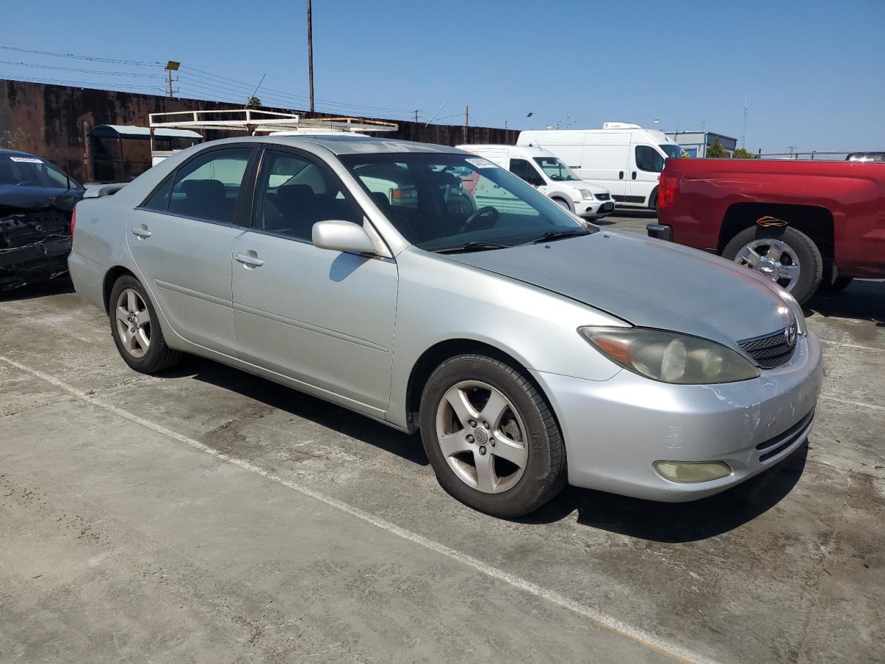 JTDBE32K330159075 2003 Toyota Camry Le