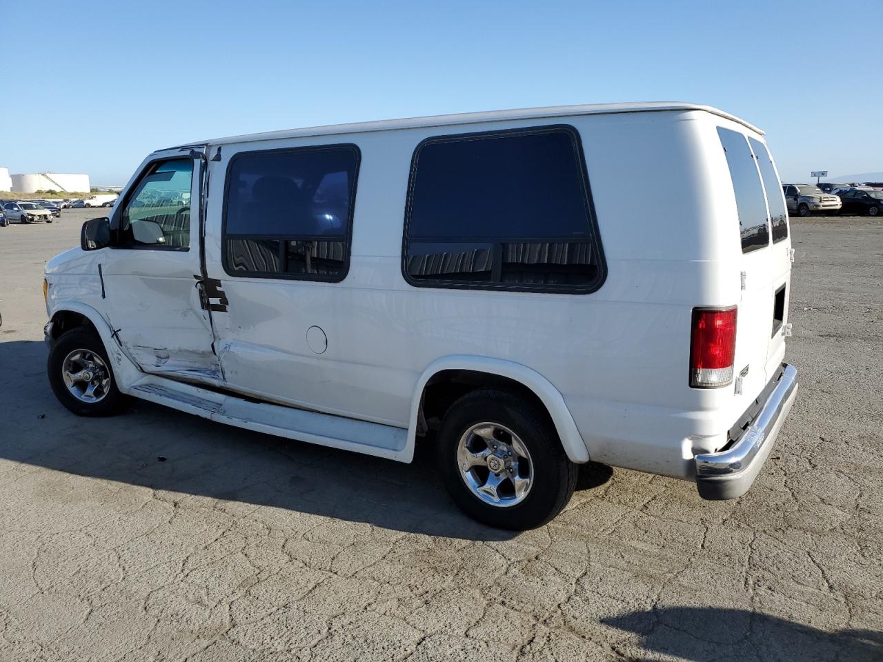 1FTRE14L7XHA79598 1999 Ford Econoline E150 Van