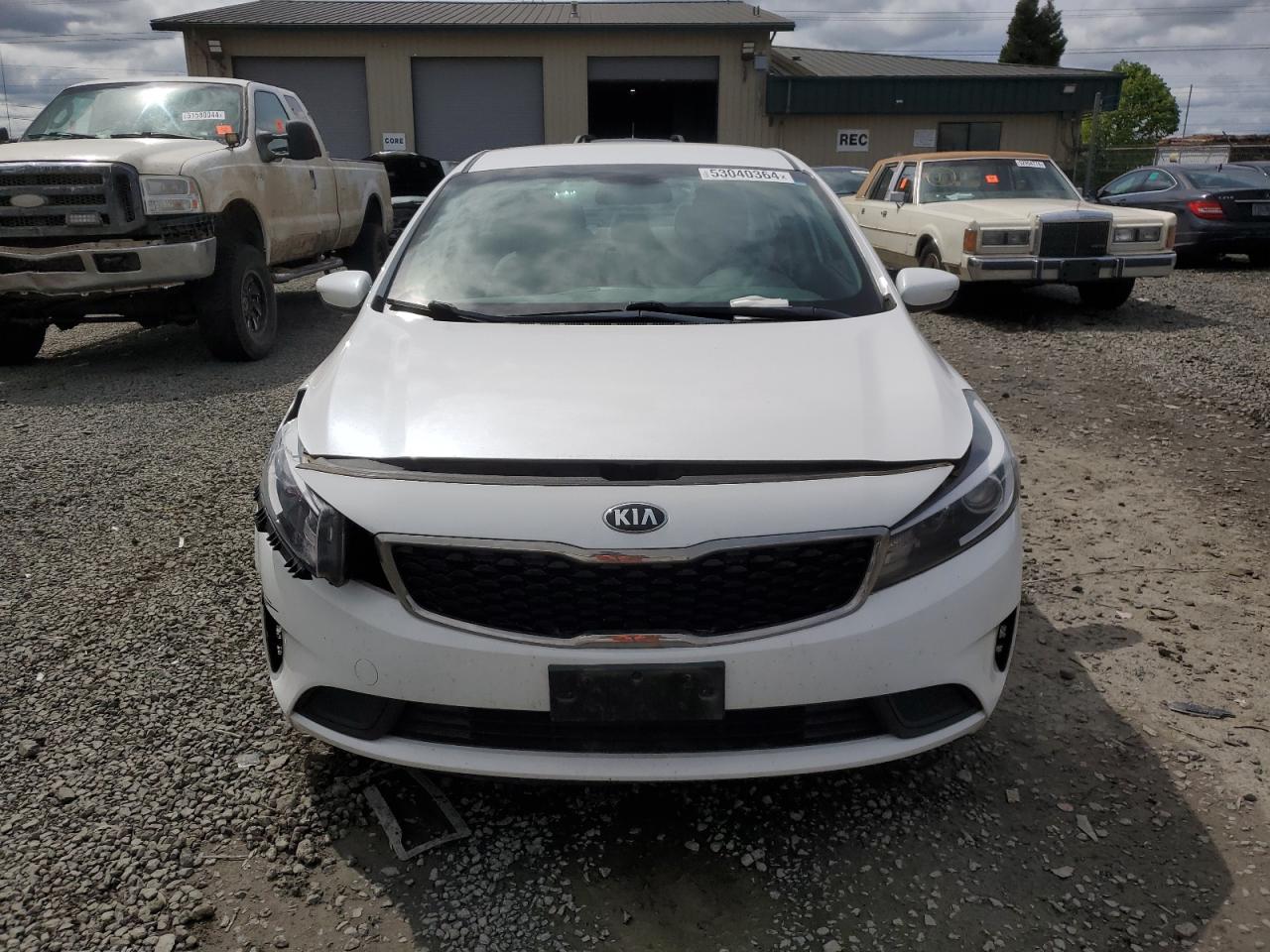 3KPFL4A72HE083034 2017 Kia Forte Lx