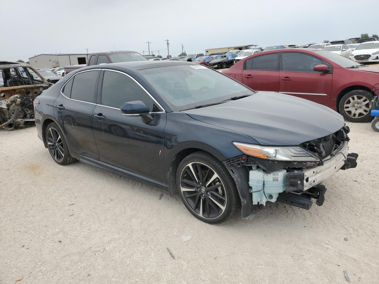 4T1B61HK3JU633701 2018 Toyota Camry Xse