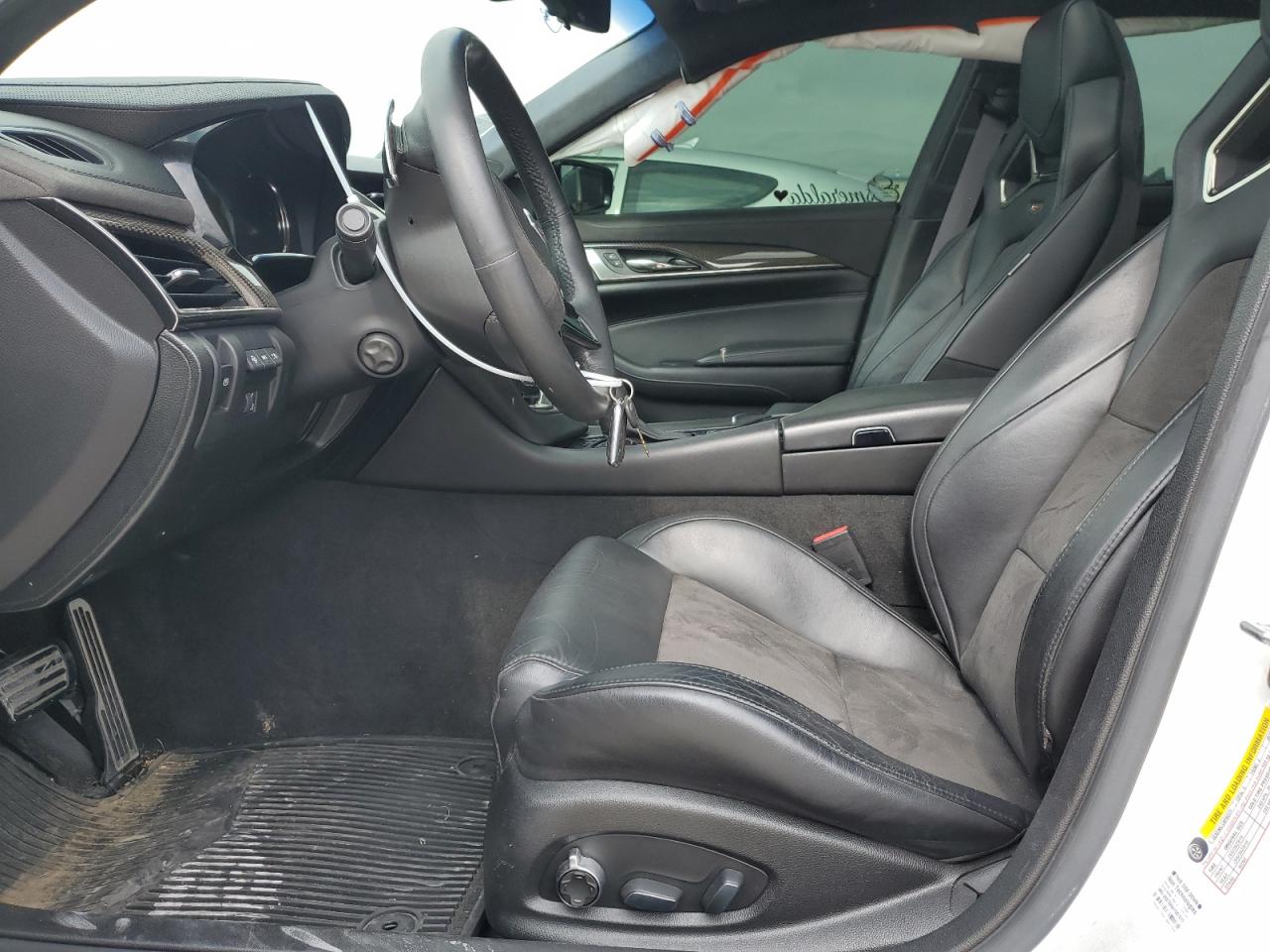 1G6A15S69H0212037 2017 Cadillac Cts-V