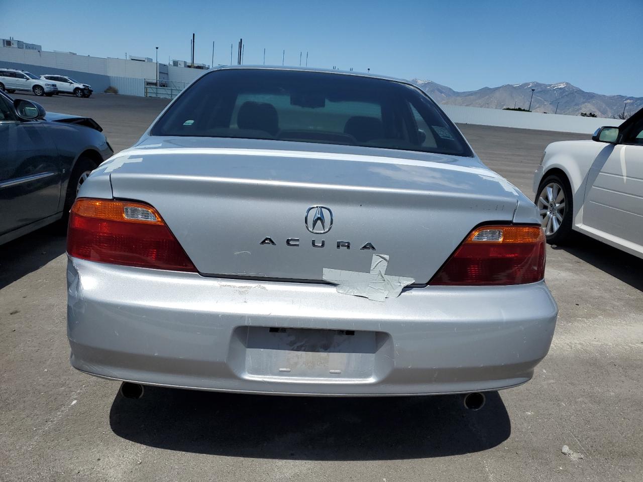 19UUA5661YA015993 2000 Acura 3.2Tl