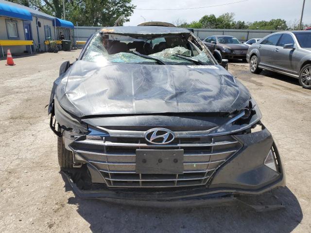 2020 HYUNDAI ELANTRA SE - 5NPD84LF0LH566393