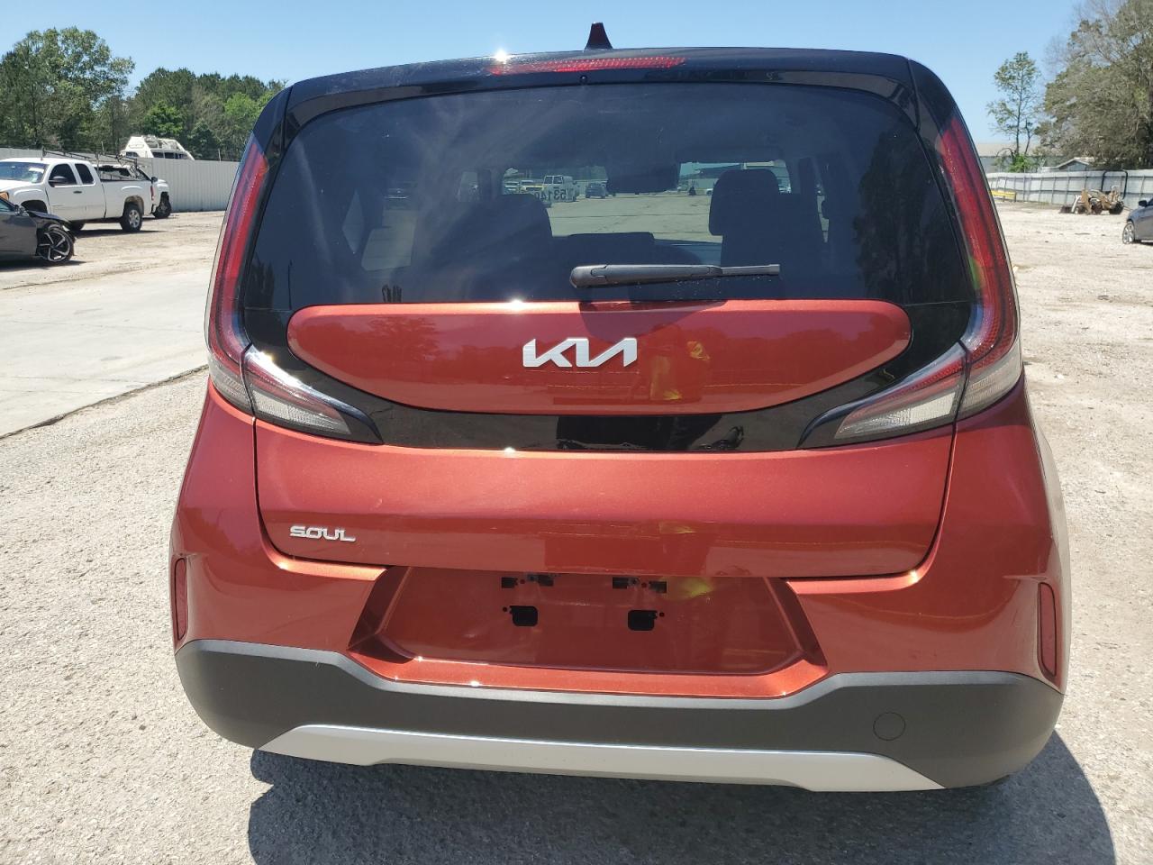 2023 Kia Soul Lx vin: KNDJ23AU5P7849074