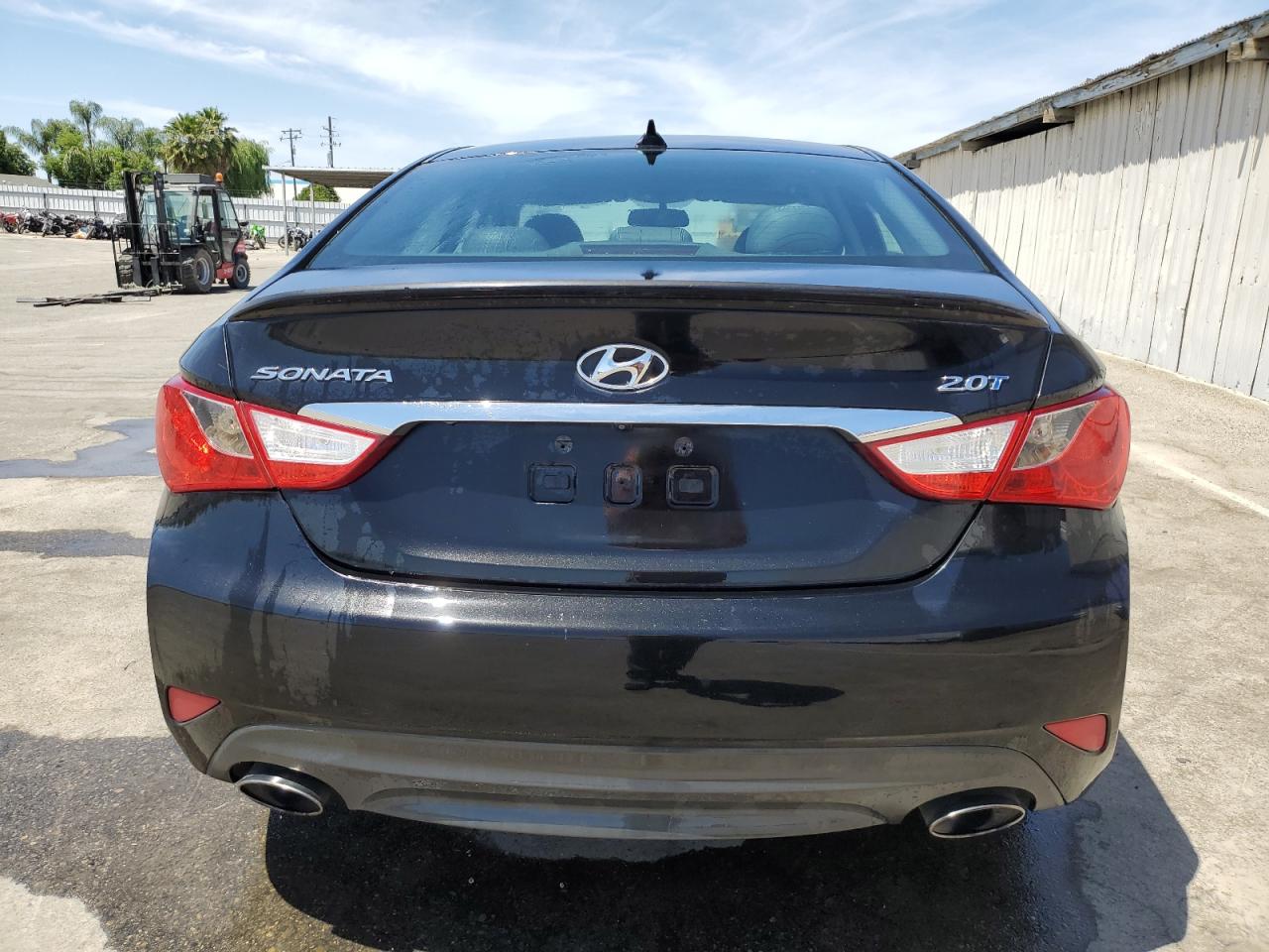 5NPEC4AB6EH853646 2014 Hyundai Sonata Se