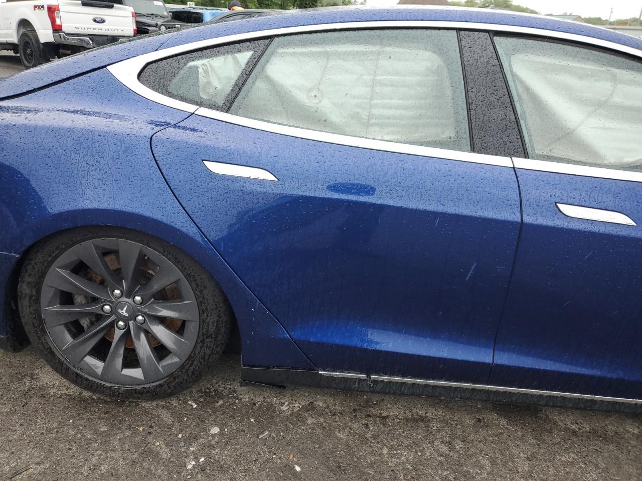 5YJSA1E22FF114422 2015 Tesla Model S