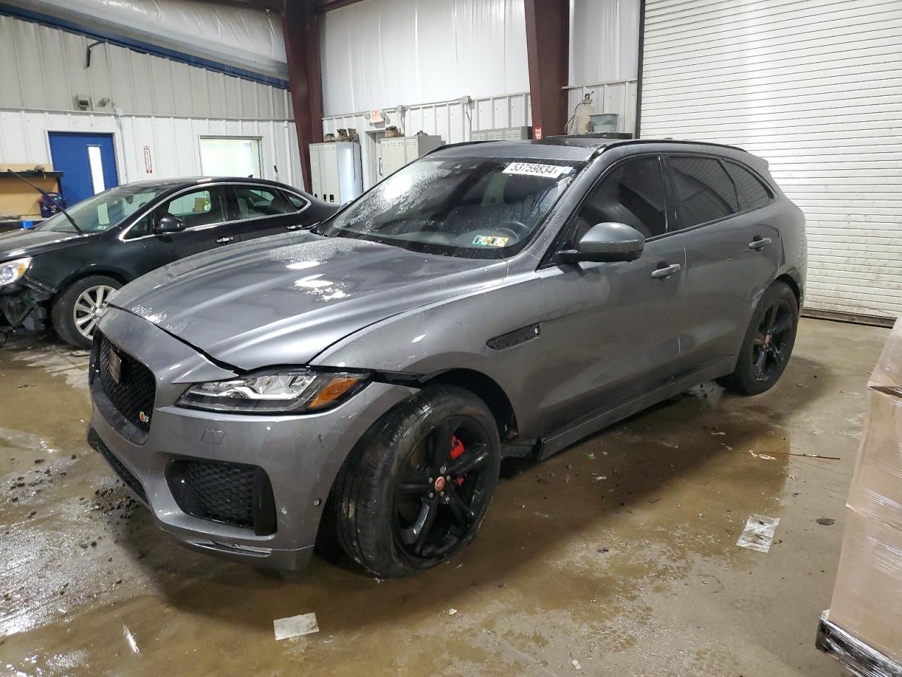 SADCM2FV8KA610701 2019 Jaguar F-Pace S