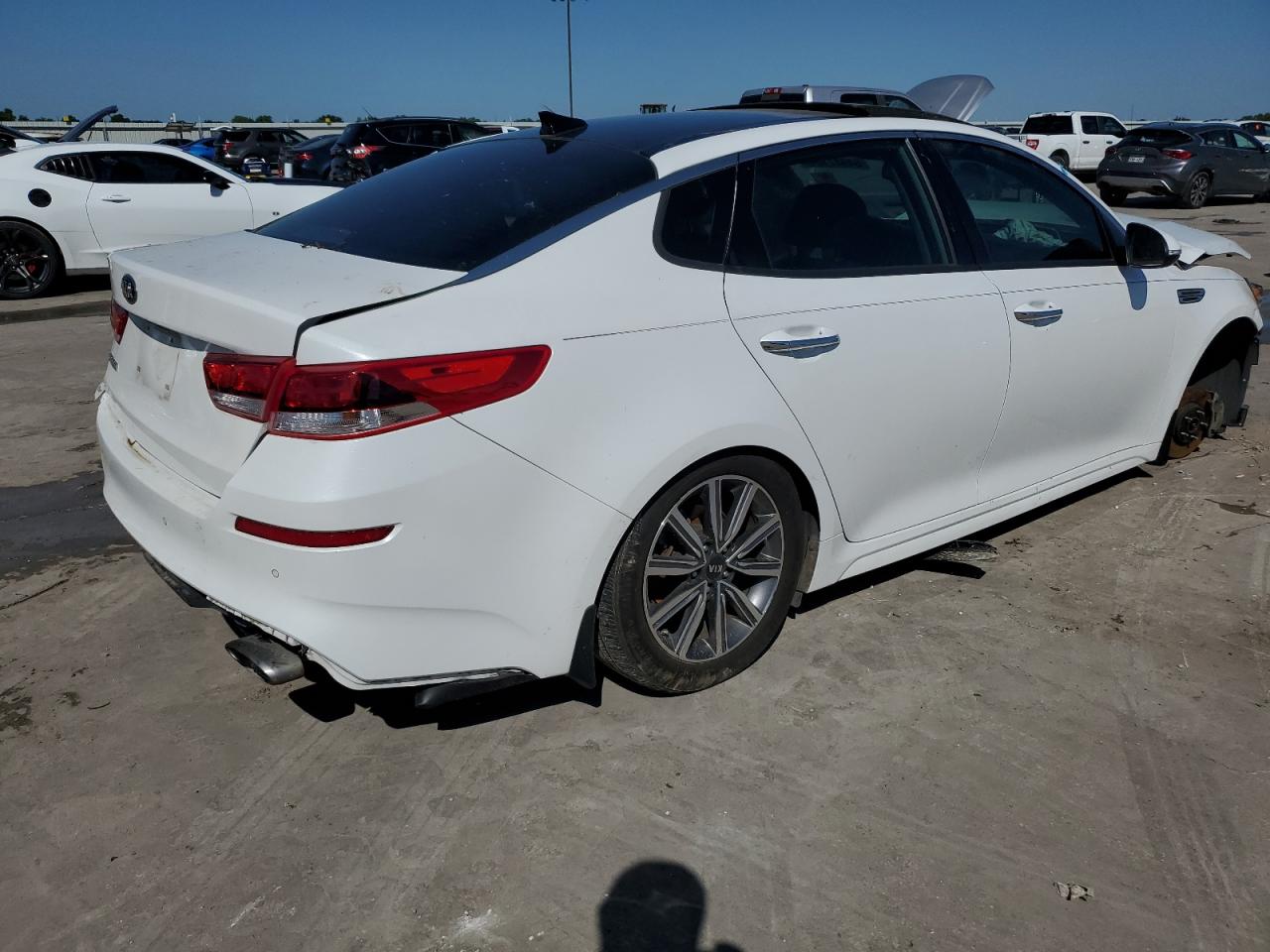 2019 Kia Optima Lx vin: 5XXGT4L39KG335746