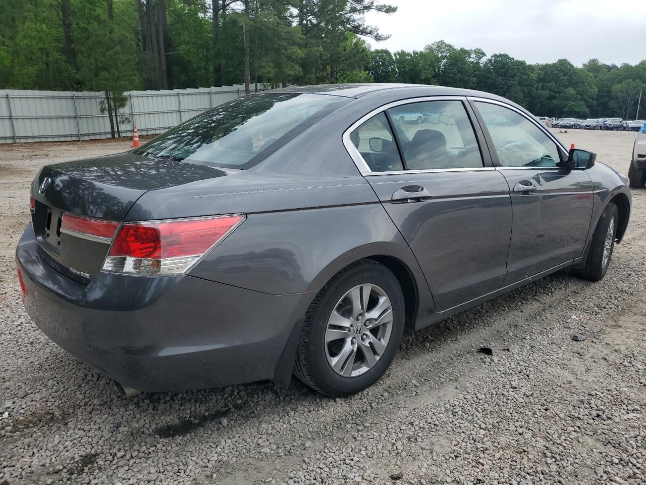 1HGCP2F60BA057555 2011 Honda Accord Se