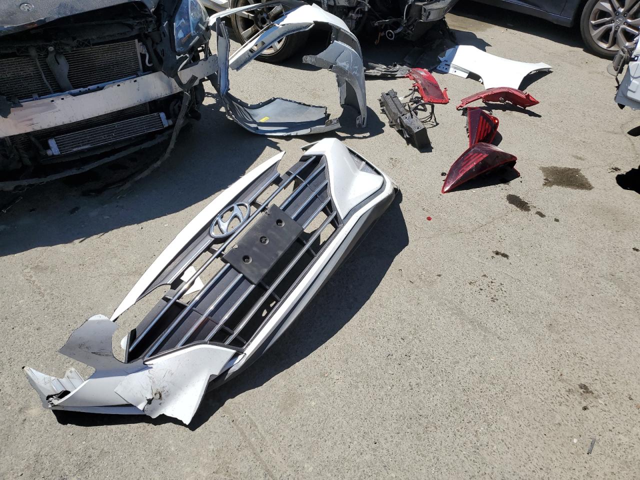 5NPD84LF4KH447339 2019 Hyundai Elantra Sel