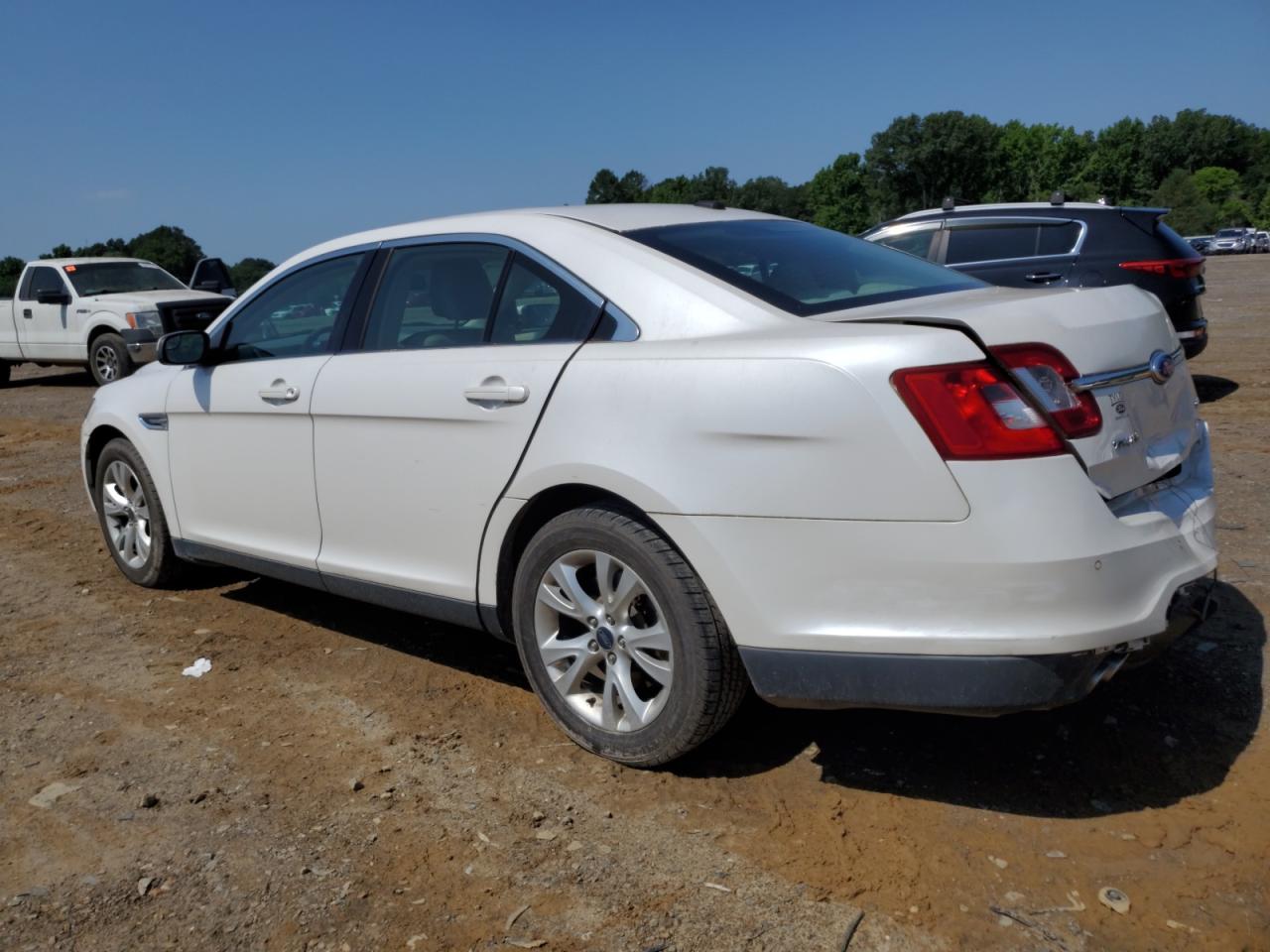 1FAHP2EW1CG129695 2012 Ford Taurus Sel