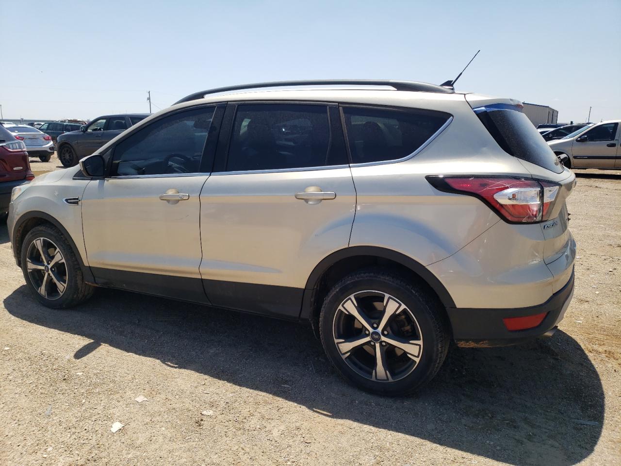 2018 Ford Escape Sel vin: 1FMCU0HD9JUB72283