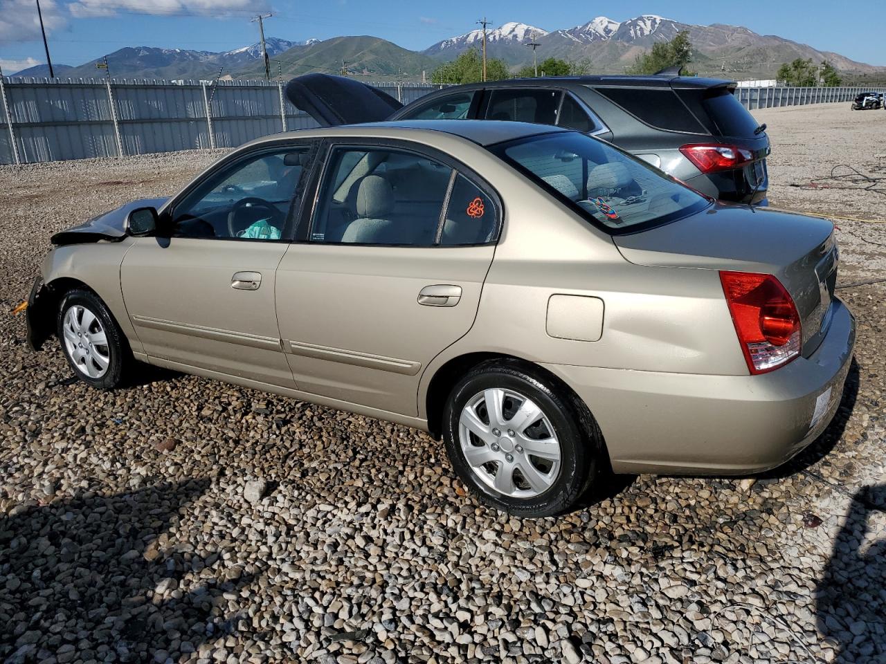 KMHDN46D76U370556 2006 Hyundai Elantra Gls