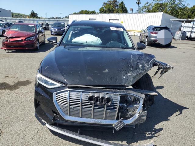 2019 Audi E-Tron Prestige VIN: WA1VABGE8KB020675 Lot: 53139744