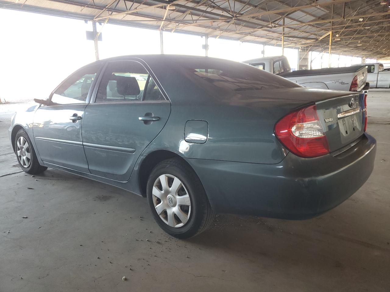 4T1BE32K94U308210 2004 Toyota Camry Le