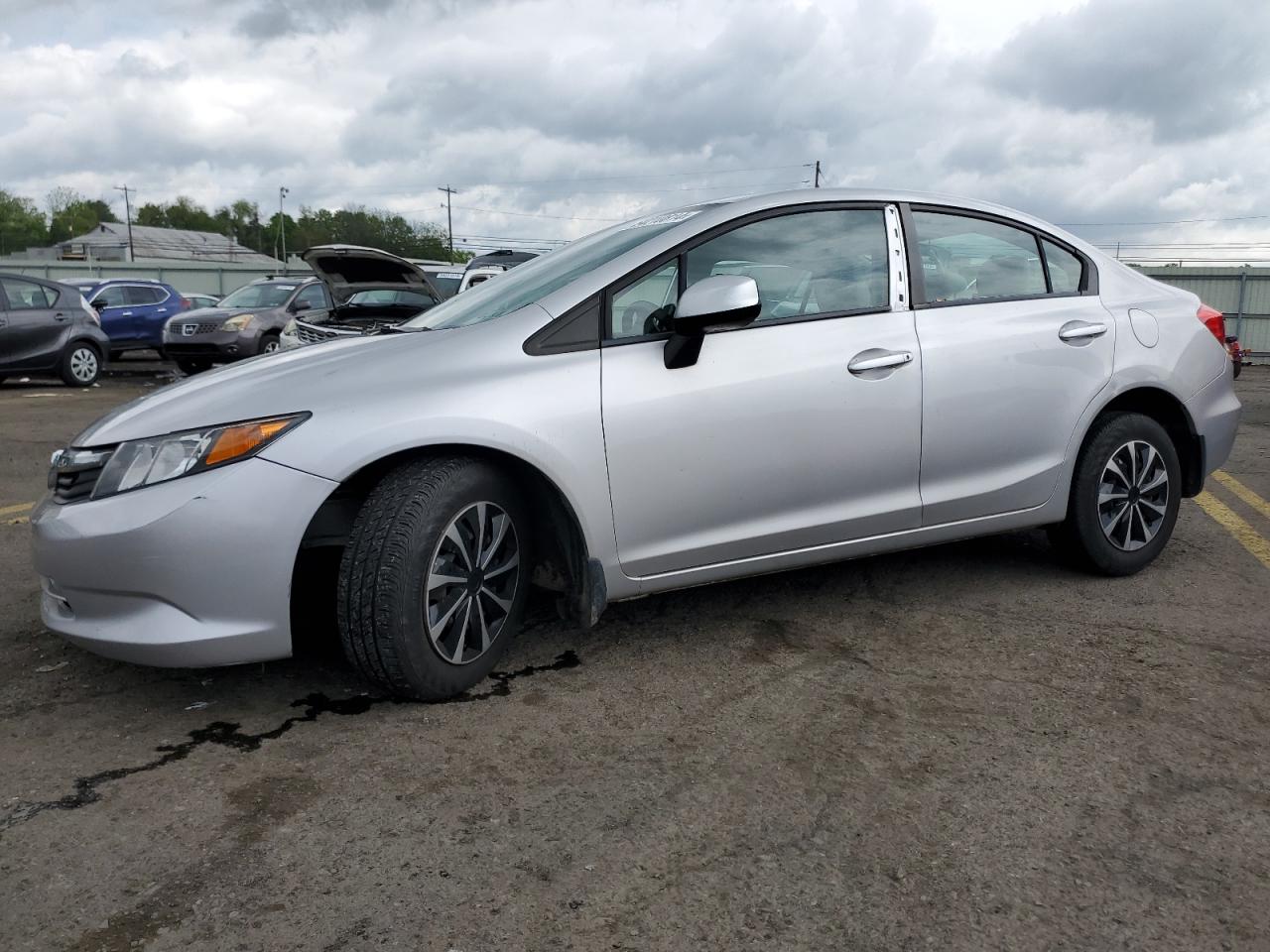 19XFB2F54CE374710 2012 Honda Civic Lx