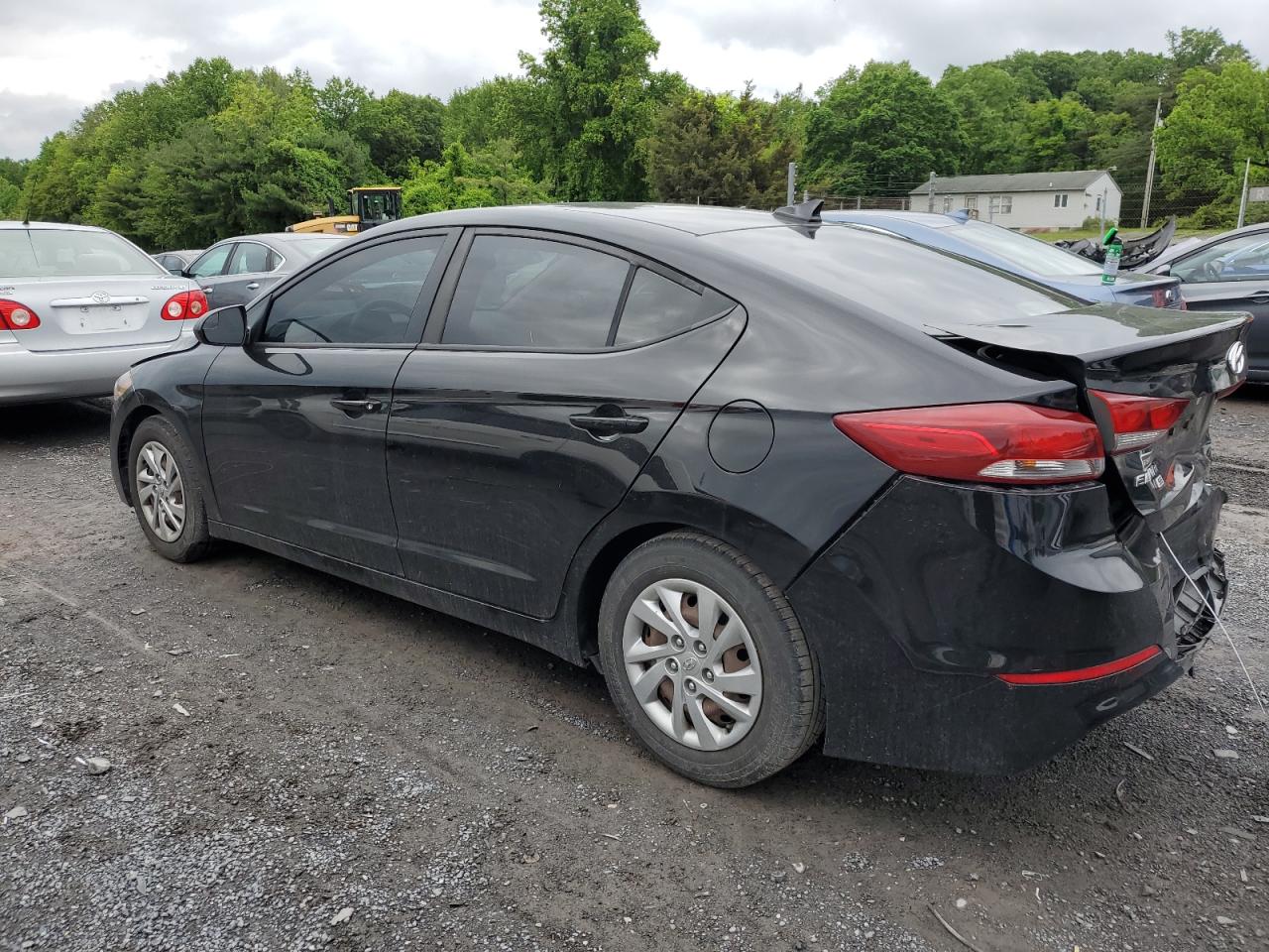 KMHD74LF6HU307354 2017 Hyundai Elantra Se