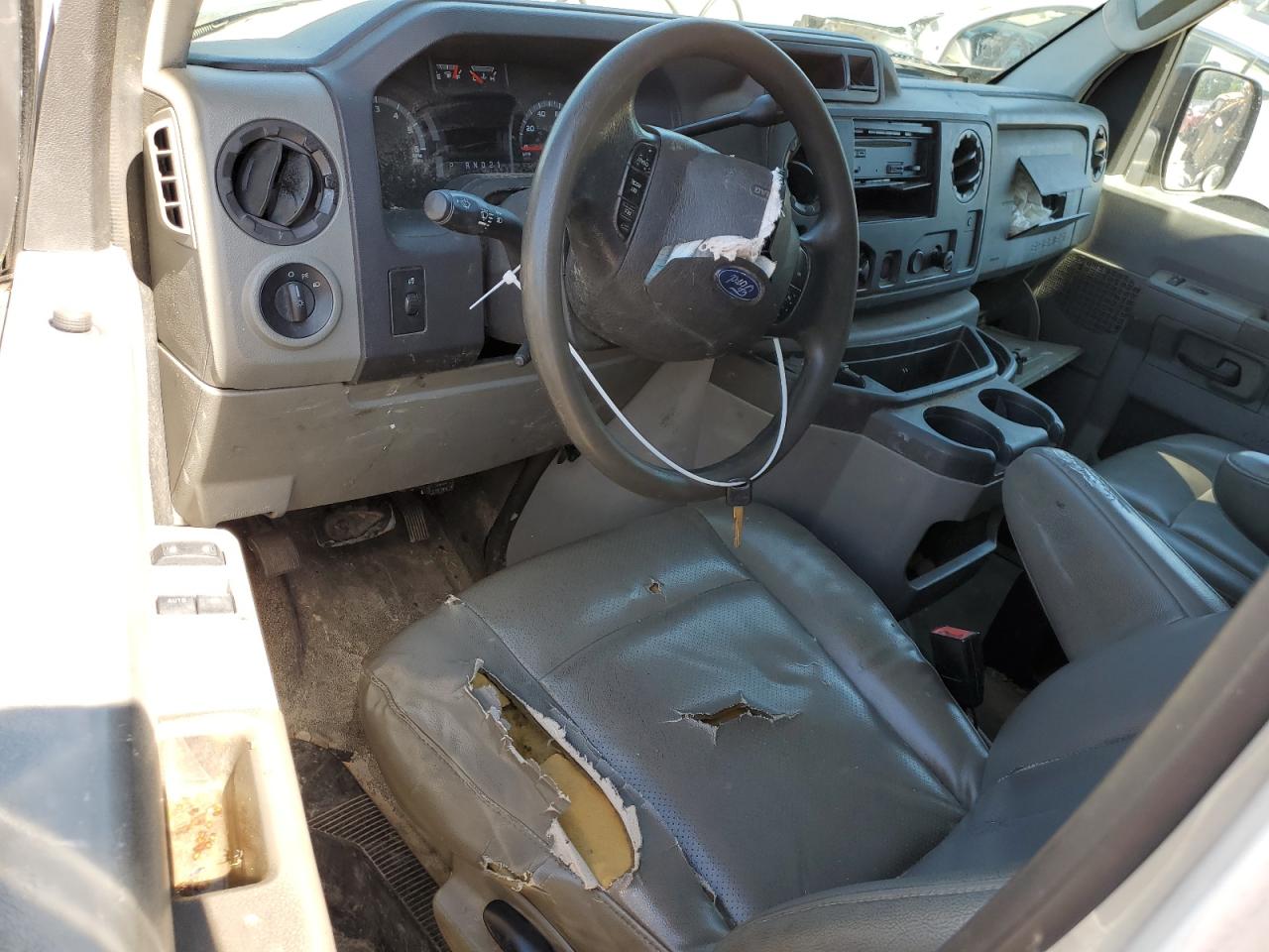 1FTNE24L79DA67370 2009 Ford Econoline E250 Van